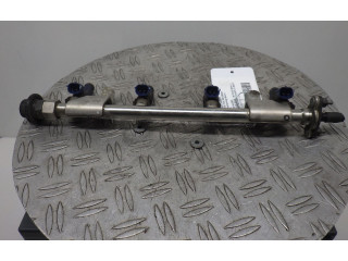 Топливная рампа 353102B000   KIA Ceed  