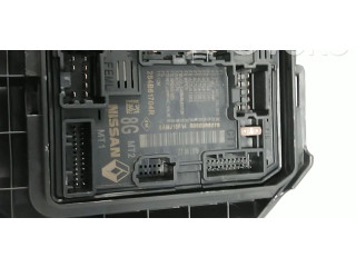 Блок предохранителей 284B69541R, 284B64086R   Renault Clio V    