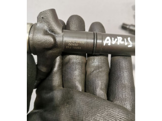 Vstřikovač 236700R030 Toyota Auris 150