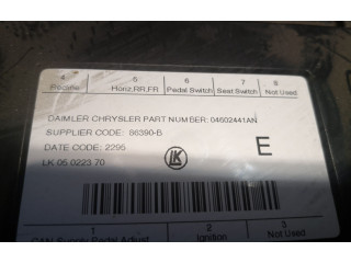 Зеркало электрическое Chrysler 300 - 300C 2005 - 2010 года