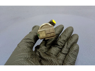 Форсунка 095000-5600, 095000-5600 Mitsubishi L200