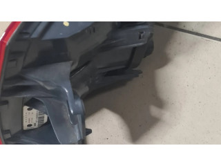 Задний фонарь левый сзади 7259895 BMW 3 F30 F35 F31 2012-2018 года