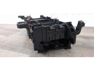 Блок предохранителей  2465401850, 2465401850   Mercedes-Benz A W176    