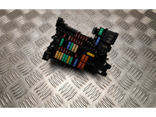 Блок предохранителей 5WA937615, 5WA937615A Skoda Octavia Mk4