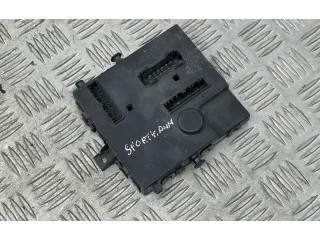 Pojistková skříňka Řídící jednotka BSM BCMX44L3, 8200874483A   Renault Twingo II 2008