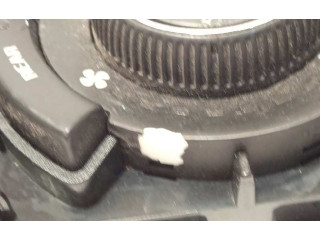 Блок управления климат-контролем 96738323XT, 6452Y4   Peugeot 5008