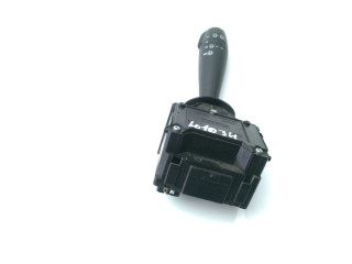 Ручка стеклоочистителей 8201168008, 681727472R Dacia Sandero