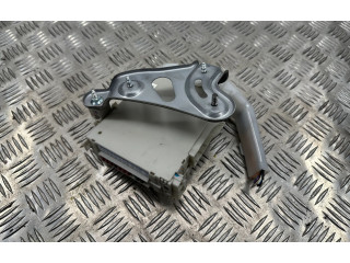   Pojistková skříňka 8267030250   Lexus GS 300 350 430 450H 2008