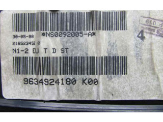 Přístrojová deska  Citroen Berlingo  9634924180  