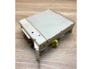 Pojistková skříňka 8273030631, 705050181 Lexus GS 300 400 430 1991