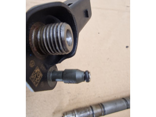 Vstřikovač 059130277, 059130277CC Audi A8 S8 D4 4H