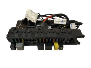 Pojistková skříňka 2035453101, 5DK00848642 Mercedes-Benz C W203 2004