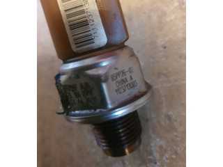 Топливная рампа 03L906054A, 4THA43411   Audi A3 S3 8P  