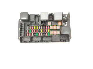 Блок предохранителей GW9314N030AC Jaguar XJ X351