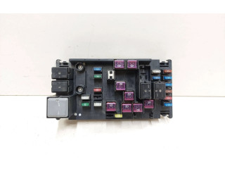 Блок предохранителей 82241SC020, 101015   Subaru Forester SH    