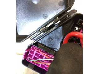 Блок предохранителей 8D2941824 Audi A6 S6 C6 4F