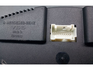 Přístrojová deska Mercedes-Benz C W203 2003 A2035401547, A2035401547
