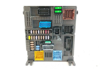 Pojistková skříňka Řídící jednotka BSM 9832880380 Opel Corsa F 2021