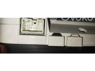 Панель приборов 31296229   Volvo C30       