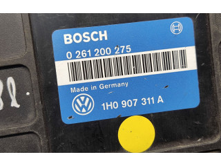 Блок управления двигателем ECU 1H0907311A, 0261200275 Volkswagen Golf III 1996