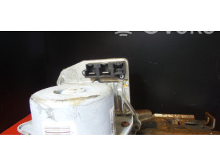 Руль Renault Clio III 2005 - 2012 года 8200, 937