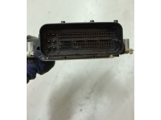 Блок управления двигателем ECU