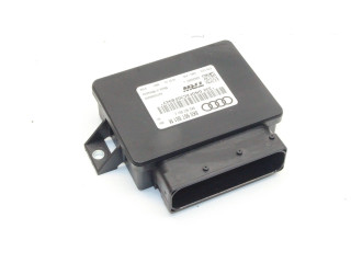 Блок управления заднего тормоза (EMF) 8K0907801M Audi Q5 SQ5