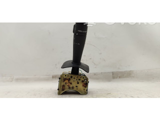 Ручка стеклоочистителей 7700428238   Renault Megane I