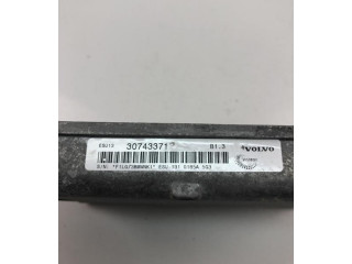 Блок управления двигателя 30743371, FR437 Volvo C30