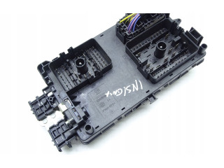 Блок предохранителей 22933570, 22933570 Vauxhall Insignia A