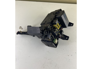 Pojistková skříňka MR337785, G8C255M Mitsubishi Pajero 2003