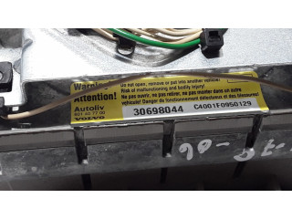Подушка безопасности водителя 30698044 Volvo V70