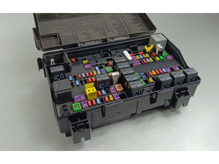 Блок предохранителей P68242818AC Jeep Grand Cherokee