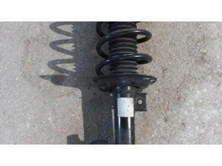 Передний амортизатор