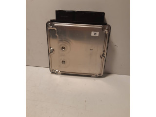 Řídící jednotka 03L906022CH, 1039S37297 Volkswagen Multivan T5 2011