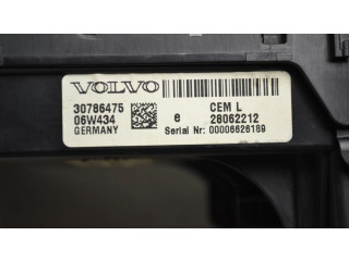 Блок предохранителей 30786475, 06W434   Volvo V70    