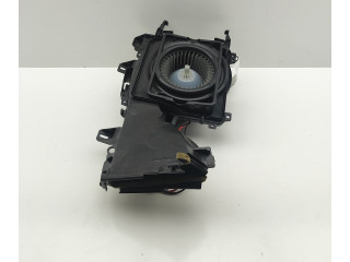 Вентилятор печки 92244308 Chevrolet Camaro