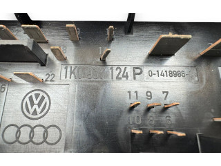 Блок предохранителей 1K0937124P   Audi A3 S3 8P    