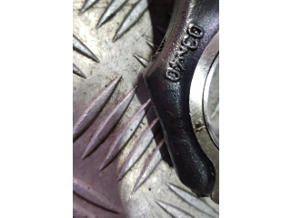 Píst Mercedes-Benz C W203