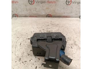 Pojistková skříňka Honda HR-V 2016