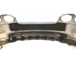 Передний бампер