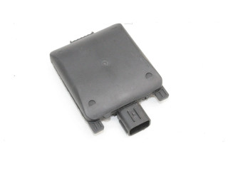 Датчик слепых зон 32286570   Polestar 2