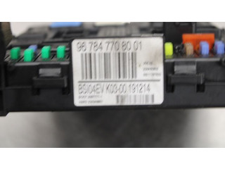   Pojistková skříňka 300608   Citroen Berlingo 2015