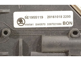 Моторчик дворников 5E1955023A, 5E1955119 Skoda Octavia Mk2 (1Z)