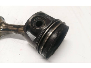 Поршень с шатуном Volvo S80