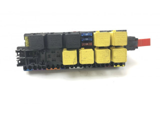 Блок предохранителей 05045117, A2305454632 Mercedes-Benz SL R230