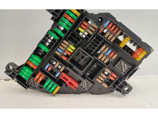 Pojistková skříňka 9264923 BMW M6 2016