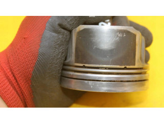 Píst 81P27   Seat Leon (1M)     