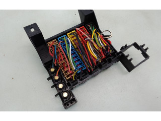   Pojistková skříňka 4D09418254   Audi A8 S8 D2 4D 1998