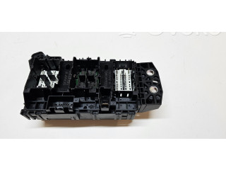 Блок предохранителей 68347016AD   Jeep Grand Cherokee WL    